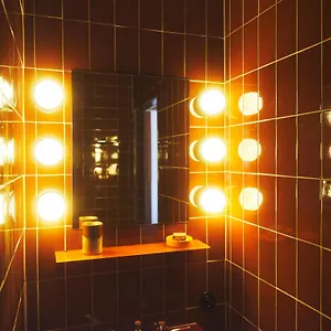 https://present.fr-provencehotel.com