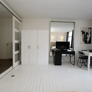 Bed and breakfast Amsliving, Ámsterdam